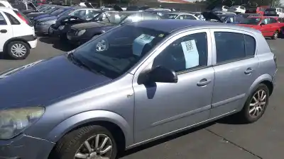 Pezzo di ricambio per auto di seconda mano SPECCHIO SINISTRO per OPEL ASTRA H GTC (A04)  Riferimenti OEM IAM 13253338  