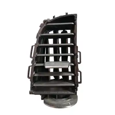 Peça sobressalente para automóvel em segunda mão grelha de ventilação tablier por renault megane iv fastback (b9a/m/n_) 1.5 dci 110 (b9a3) referências oem iam 687515655r