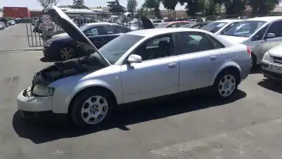 Peça sobressalente para automóvel em segunda mão manga de eixo dianteira direita por audi a4 avant (8e) 1.8 t quattro referências oem iam 8e0407254h