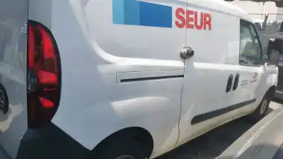 Pezzo di ricambio per auto di seconda mano intercooler per fiat doblo cargo (263_) 1.6 d multijet riferimenti oem iam 0000051833975  