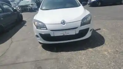İkinci el araba yedek parçası ARKA TEPSI için RENAULT MEGANE SCÉNIC 1.5 DCI 106 CV OEM IAM referansları 799220026R  