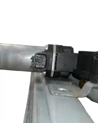 Pezzo di ricambio per auto di seconda mano alzacristalli posteriore sinistro per renault captur i (j5_, h5_) 0.9 tce 90 riferimenti oem iam 827012973r  