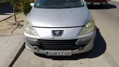 Recambio de automóvil de segunda mano de radiador motor para peugeot 307 sw (3h) 1.6 16v referencias oem iam 133385  