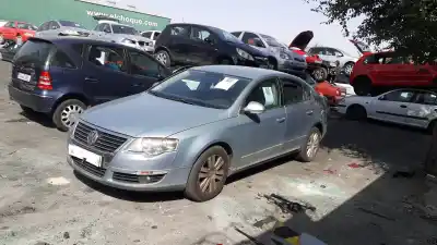 Автозапчастина б/у АУДІО СИСТЕМА / РАДІО CD для VOLKSWAGEN PASSAT B6 (3C2)  Посилання на OEM IAM 3C8057195  