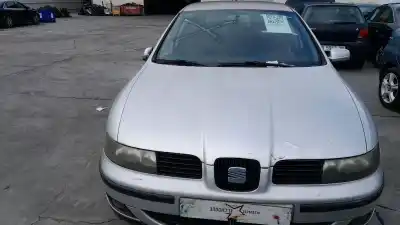 Recambio de automóvil de segunda mano de BANDEJA TRASERA para SEAT LEON (1M1) 1.6 16 V referencias OEM IAM   