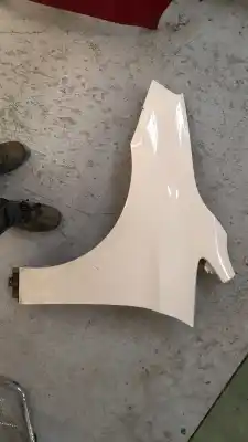 Recambio de automóvil de segunda mano de ALETA DELANTERA IZQUIERDA para BMW 2 ACTIVE TOURER (F45) 216 D referencias OEM IAM 41007382183  