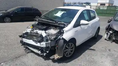 Recambio de automóvil de segunda mano de PARASOL DELANTERO IZQUIERDO para TOYOTA YARIS (_P13_) 1.5 HYBRID (NHP130_) referencias OEM IAM 743200D600B0  