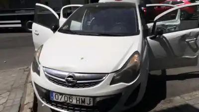 Автозапчасти б/у левый задний фонарь за opel corsa d (s07) 1.3 cdti (l08, l68) ссылки oem iam 93196753  