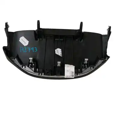 Second-hand car spare part decorative moulding for renault megane iv fastback (b9a/m/n_) 1.5 dci 110 (b9a3) oem iam references 682647342r  