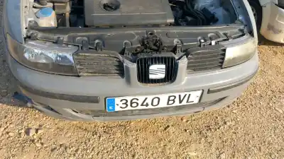 Pezzo di ricambio per auto di seconda mano alzacristalli anteriore sinistro per seat leon (1m1) 1.6 16 v riferimenti oem iam 1m0837461a   Pezzo di ricambio per auto di seconda mano alzacristalli anteriore sinistro per seat leon (1m1) 1.6 16 v riferimenti oem iam 1m0837461a
