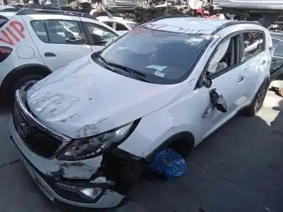 Piesă de schimb auto la mâna a doua lampã spate dreapta pentru kia sportage emotion 4x2 referințe oem iam 924023w610