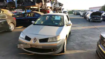 Pezzo di ricambio per auto di seconda mano COMANDI ALZACRISTALLI POSTERIORE SINISTRO per RENAULT MEGANE 3  Riferimenti OEM IAM 8200315050  