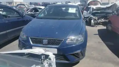 Автозапчастина б/у паливний насос для SEAT IBIZA V (KJ1, KJG) 1.0 TSI Посилання на OEM IAM 04E127026BH  