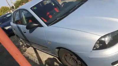 Pezzo di ricambio per auto di seconda mano griglia paraurti anteriore per seat cordoba (6l2) 1.4 tdi riferimenti oem iam 6l0853667a 9b9   Pezzo di ricambio per auto di seconda mano griglia paraurti anteriore per seat cordoba (6l2) 1.4 tdi riferimenti oem iam 6l0853667a 9b9