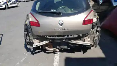 Pezzo di ricambio per auto di seconda mano parafango anteriore destro per renault megane iii fastback (bz0/1_, b3_) 1.5 dci riferimenti oem iam 631005149r  