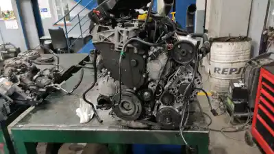 Peça sobressalente para automóvel em segunda mão motor de arranque por opel vivaro a caja/chasis (x83) 2.5 dti referências oem iam 1638118180