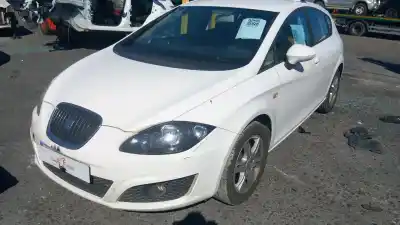 Pièce détachée automobile d'occasion Moteur D’essuie-glace Avant Droit pour SEAT LEON (1P1) 1.6 TDI Références OEM IAM 1P0955120B  