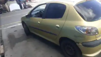 Автозапчастина б/у передні ліві двері для peugeot 206 fastback (2a/c) 1.4 hdi eco 70 посилання на oem iam 9002k5  