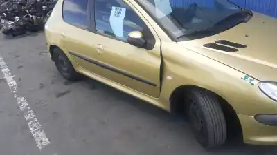 Автозапчасти б/у передний правый нижний рычаг подвески за peugeot 206 fastback (2a/c) 1.4 hdi eco 70 ссылки oem iam 1607308880  