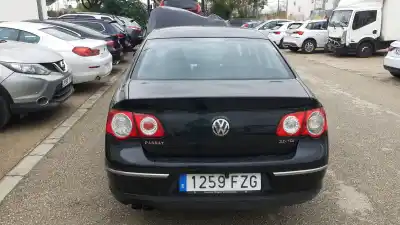 Second-hand car spare part right tailgate light for volkswagen passat b6 (3c2) 2.0 tdi 16v oem iam references 3c5945096h  