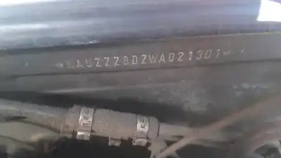 Автозапчастина б/у замок капота для audi a4 b5 (8d2) 1.9 tdi посилання на oem iam 8d0823509j  