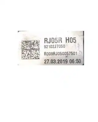 Second-hand car spare part right headlight for kia ceed (cd) 1.6 crdi 115 oem iam references 92102j7050  