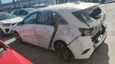 Peça sobressalente para automóvel em segunda mão botão / interruptor elevador vidro traseiro direito por kia ceed (cd) 1.6 crdi 115 referências oem iam   