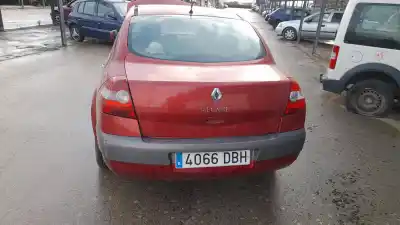 Pezzo di ricambio per auto di seconda mano paraurti anteriore per renault megane ii sedán (lm0/1_) 1.9 dci (lm0g, lm1g, lm2c) riferimenti oem iam 620226236r  