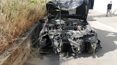 Peça sobressalente para automóvel em segunda mão display gps / multimídia por fiat 124 spider  referências oem iam 6000635085  