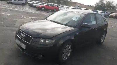 Second-hand car spare part licence plate light for audi a3 (8p1) 2.0 tdi oem iam references 8e0943022b