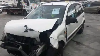 Автозапчастина б/у задній центральний гачок для ford fusion (ju_) 1.4 посилання на oem iam 1473678