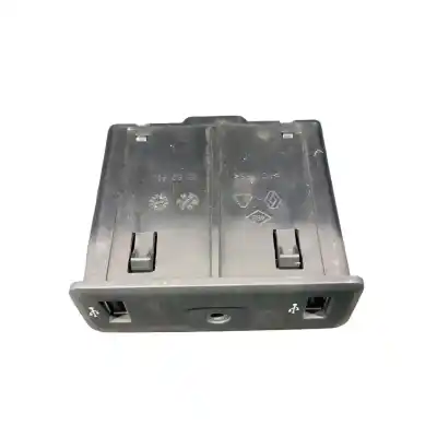 Автозапчастина б/у usb-роз'єм для renault megane iv fastback (b9a/m/n_) 1.2 tce 100 (b9ms) посилання на oem iam 280236599r  