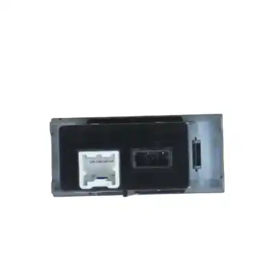 Автозапчасти б/у usb-разъем за ssangyong tivoli 1.5 ссылки oem iam 8970037000  