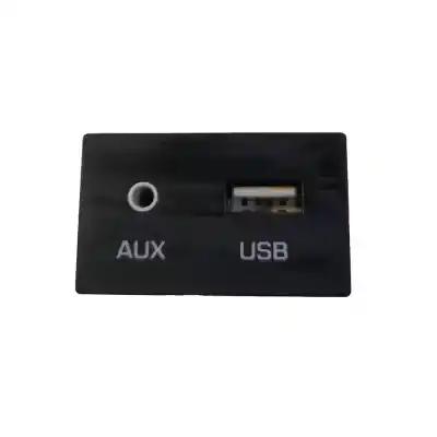 Second-hand car spare part Usb Connector for HYUNDAI I30 (PDE, PD, PDEN) 2.0 N OEM IAM references 96120G2050  