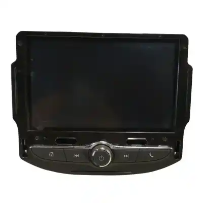 Автозапчасти б/у многофункциональный дисплей за opel crossland x / crossland (p17, p2qo) 1.2 (75) ссылки oem iam 1637205180