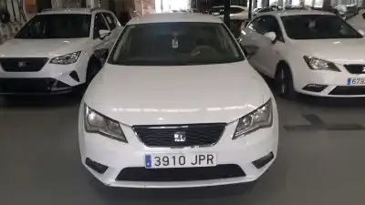Автозапчастина б/у переднє салонне світло для seat leon st (5f8) 1.4 tsi посилання на oem iam 5f0947105atwrc  
