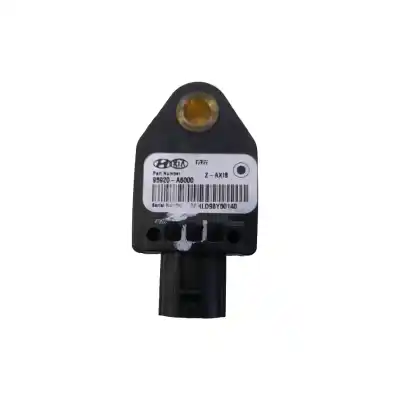 Second-hand car spare part collision / impact sensor for kia cee'd (jd) 1.6 crdi 136 oem iam references 95920a6000  