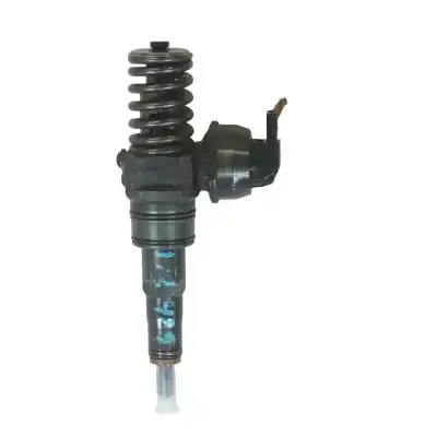 Second-hand car spare part INJECTOR for AUDI A4 B7 DESCAPOTABLE (8HE) 2.0 TDI OEM IAM references 038130073BJ  