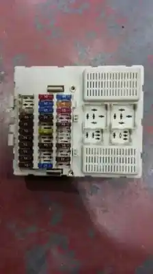 Second-hand car spare part fuse box unit for ford transit connect (tc7) r2pa oem iam references 1141667  
