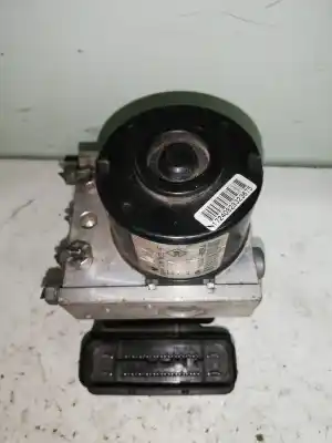 Peça sobressalente para automóvel em segunda mão abs por renault twingo ii (cn0_) 1.2 16v (cn04, cn0a, cn0b) referências oem iam 8200403322f  