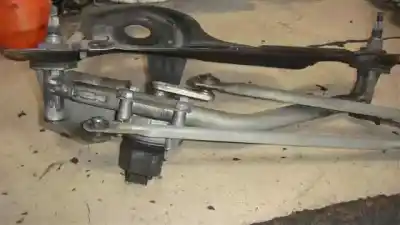 İkinci el araba yedek parçası ön Silecek Motoru için FORD FIESTA (CBK) D/F6JB OEM IAM referansları 2S6T17B571AC  