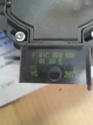 Автозапчастина б/у педаль акселератора для opel zafira a y20dth посилання на oem iam 90581208aq  