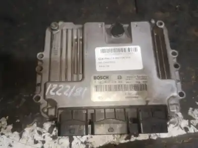 Tweedehands auto-onderdeel ECU MOTORCONTROLLER voor RENAULT SCENIC II (JM)  OEM IAM-referenties 8200310863  