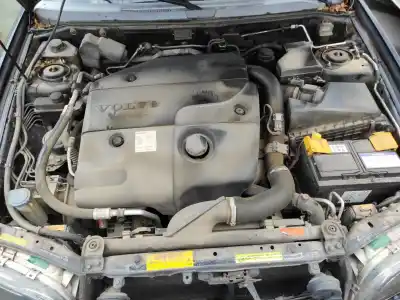 Pièce détachée automobile d'occasion moteur complet pour volvo v40 familiar 1.9 diesel cat références oem iam d4192t3  