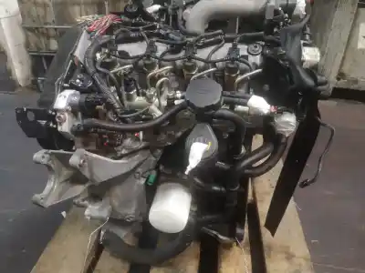 Pièce détachée automobile d'occasion moteur complet pour volvo v40 familiar 1.9 diesel cat références oem iam d4192t3  