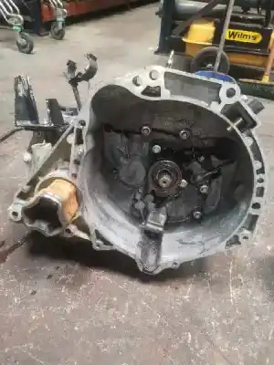 Автозапчастина б/у коробка передач для nissan note (e11e) cr14de посилання на oem iam jh3103  