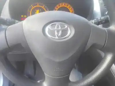 Автозапчастина б/у передня ліва подушка безопасности для toyota auris (_e15_) 1.4 d-4d (nde150_) посилання на oem iam 4513002280b0