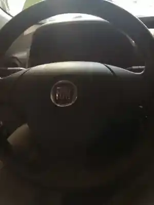 Автозапчастина б/у ПЕРЕДНЯ ЛІВА ПОДУШКА БЕЗОПАСНОСТИ для FIAT QUBO (300)  Посилання на OEM IAM 735511441  