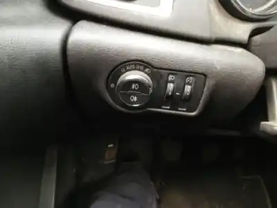 Pezzo di ricambio per auto di seconda mano  per OPEL ASTRA J BERLINA 5P  Riferimenti OEM IAM 13268702  