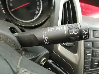 Pezzo di ricambio per auto di seconda mano  per OPEL ASTRA J BERLINA 5P  Riferimenti OEM IAM   